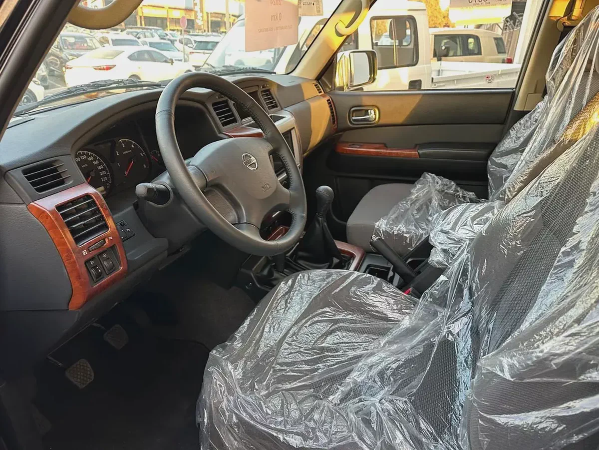 Nissan Patrol Safari 2024 GCC Specs 4.8L I6-6-6