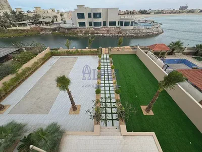 Luxury 5 Bed Villa | Spacious | Sea View-5