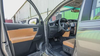 | Toyota Fortuner SR5 4.0L | GCC |  2026 | Specs | 0KM | Brand New-13
