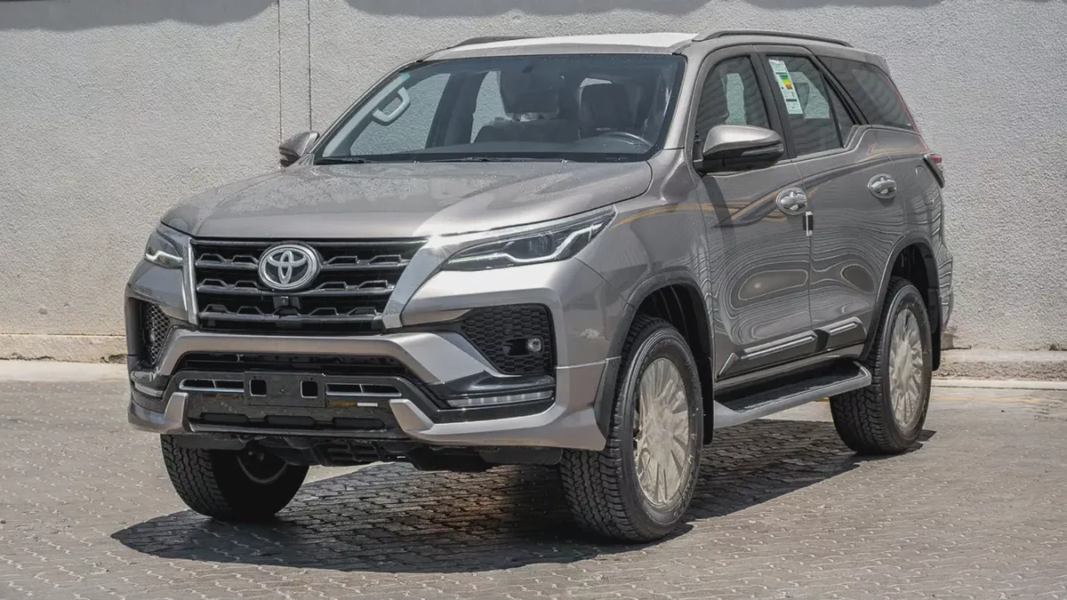 | Toyota Fortuner SR5 4.0L | GCC |  2026 | Specs | 0KM | Brand New
