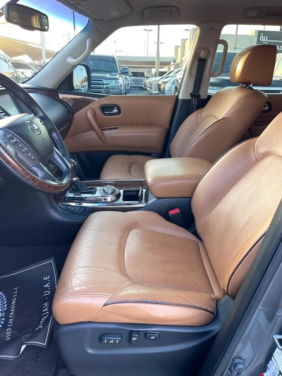 Nissan Patrol LE Platinum 2016 - GCC Specs - Excellent Condition-6