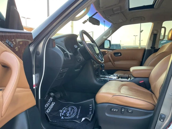 Nissan Patrol LE Platinum 2016 - GCC Specs - Excellent Condition