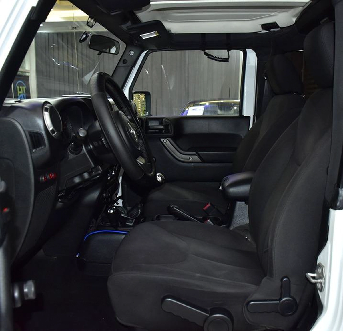 Jeep Wrangler Sport ( 2017 Model ) in White Color GCC Specs-2-2