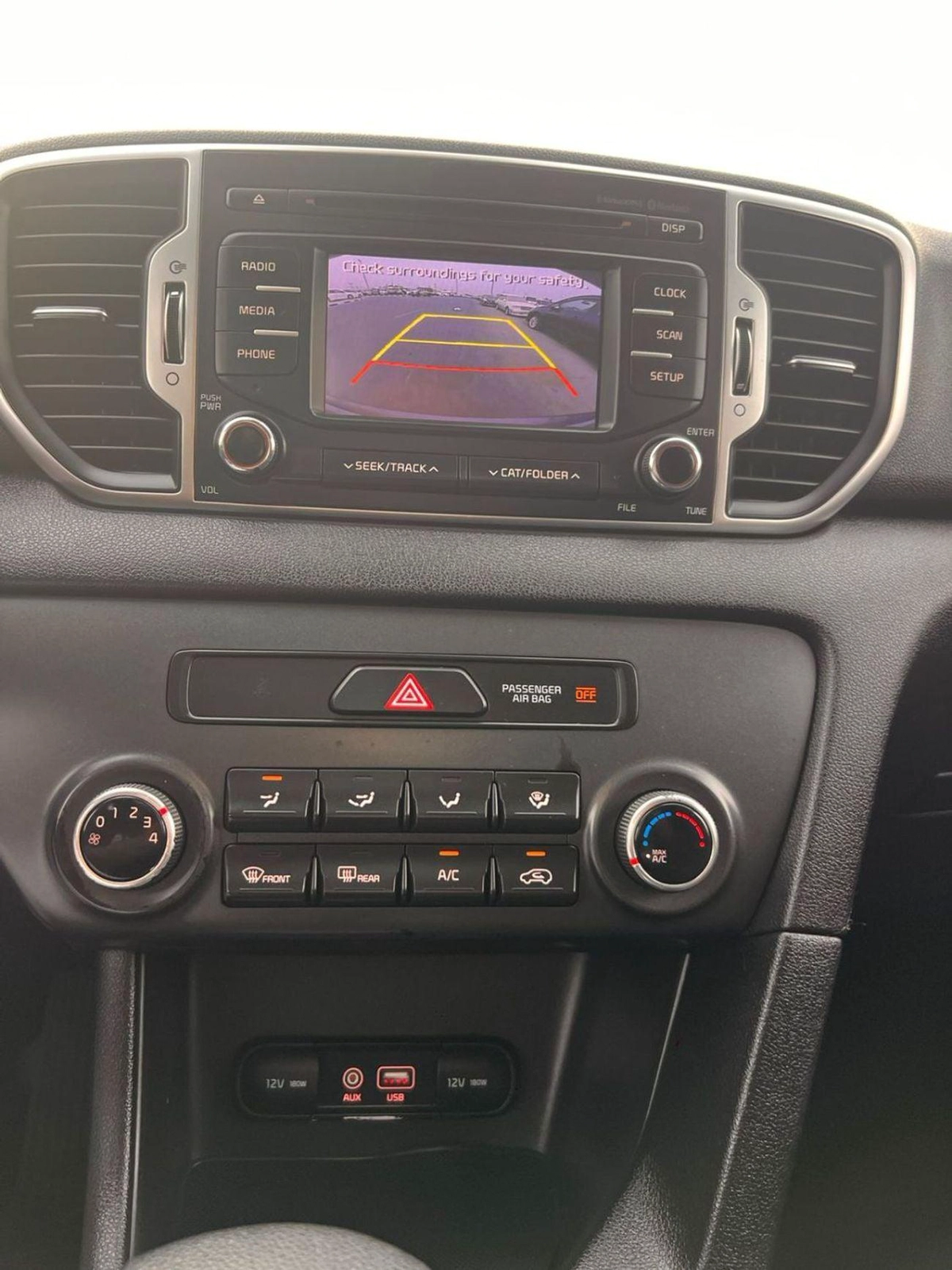 Kia Sportage 2019 Kia  Sportage Fe Mioption-Rear Camara -2.4L-V4--18-0