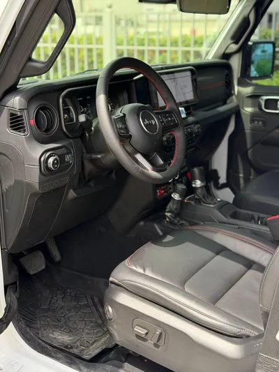 Jeep Wrangler Rubicon-4