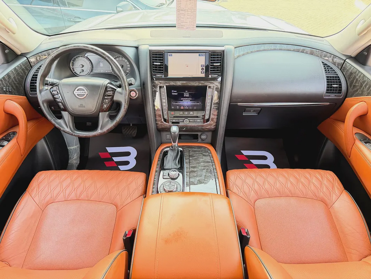 نيسان باترول بلاتينيوم V6 فضي / زعفراني خليجي المسعود Nissan Patrol 2020 SE Platinum GCC Specs --8-8