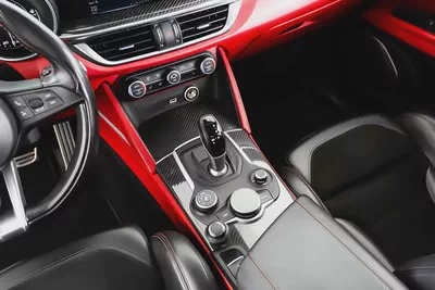 AED 2,657 / 60 months | 0% DP | 2019 Alfa Romeo Stelvio Quadrifoglio-8
