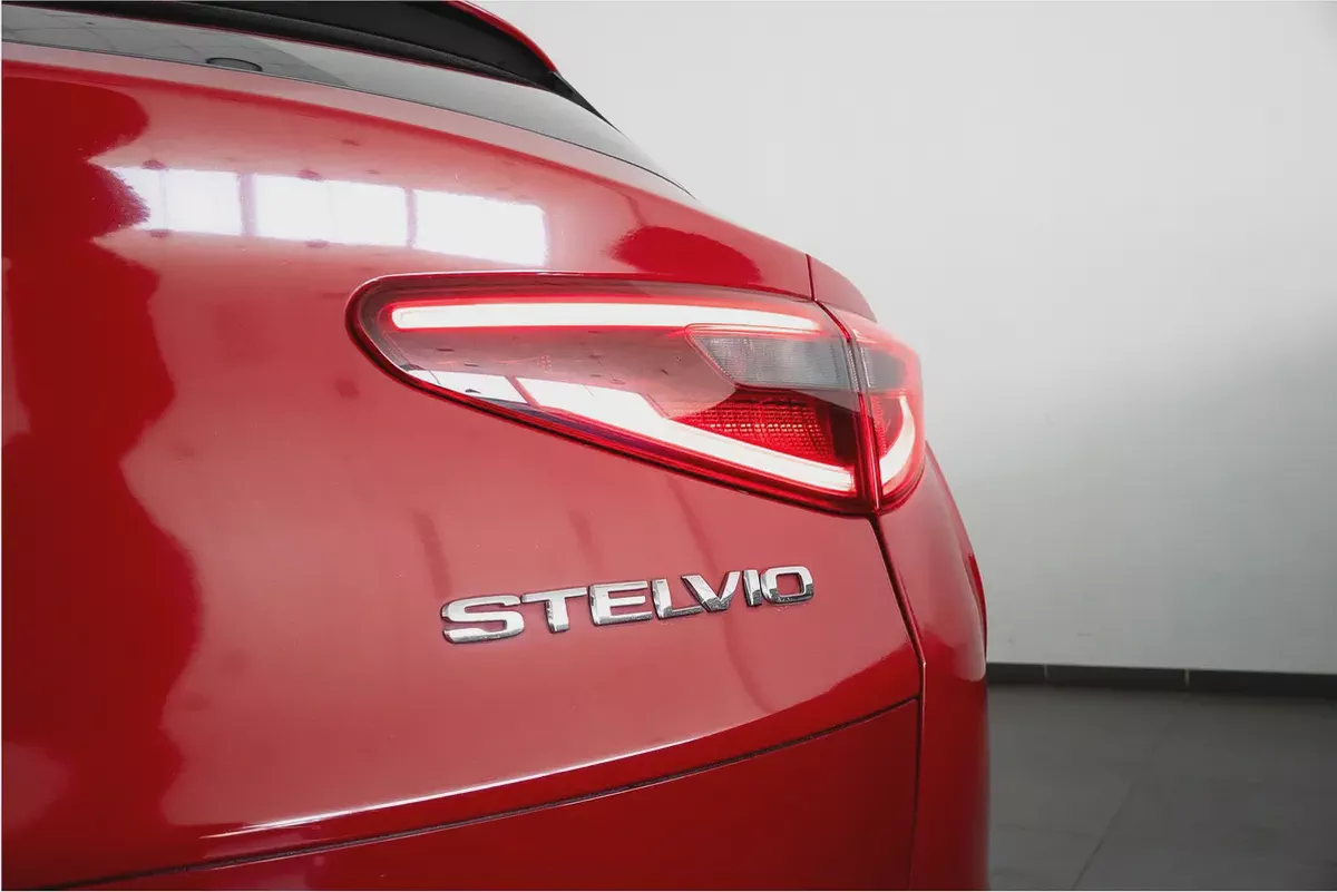 AED 2,657 / 60 months | 0% DP | 2019 Alfa Romeo Stelvio Quadrifoglio-15-15