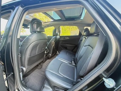 2023 Kia Sportage SX | American Specs | Pristine Condition-15