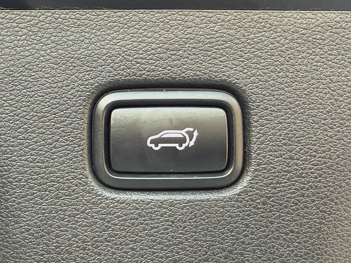 2023 Kia Sportage SX | American Specs | Pristine Condition
