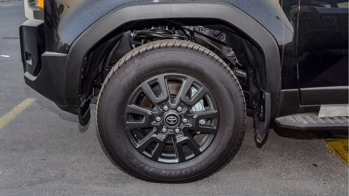 Toyota Prado ADVENTURE Toyota Prado GXR Model 2024-15-0