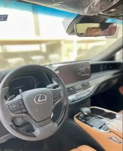 2026 Lexus IS 500 White – Luxury Sport Sedan-12