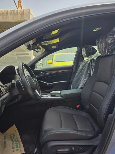 Honda Accord Clarity Hybrid 2022 American Specs-11