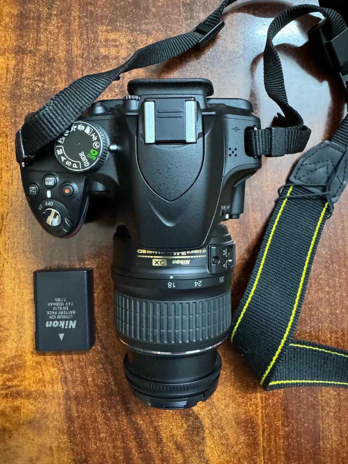 Nikon D3200 DSLR Camera with Lens and Battery-1-1