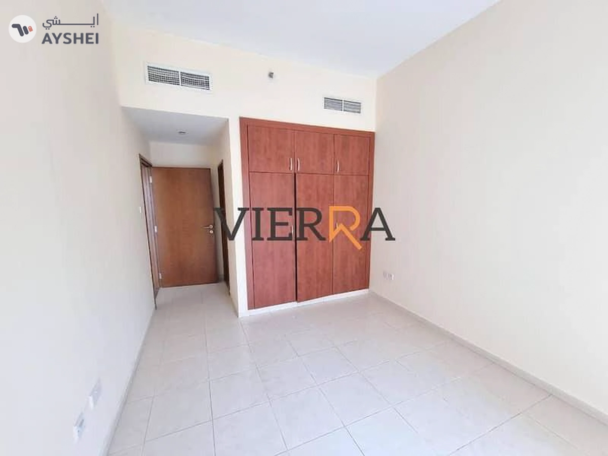 Spacious Unit I Kitchen Equipped I Chiller Free-4-4