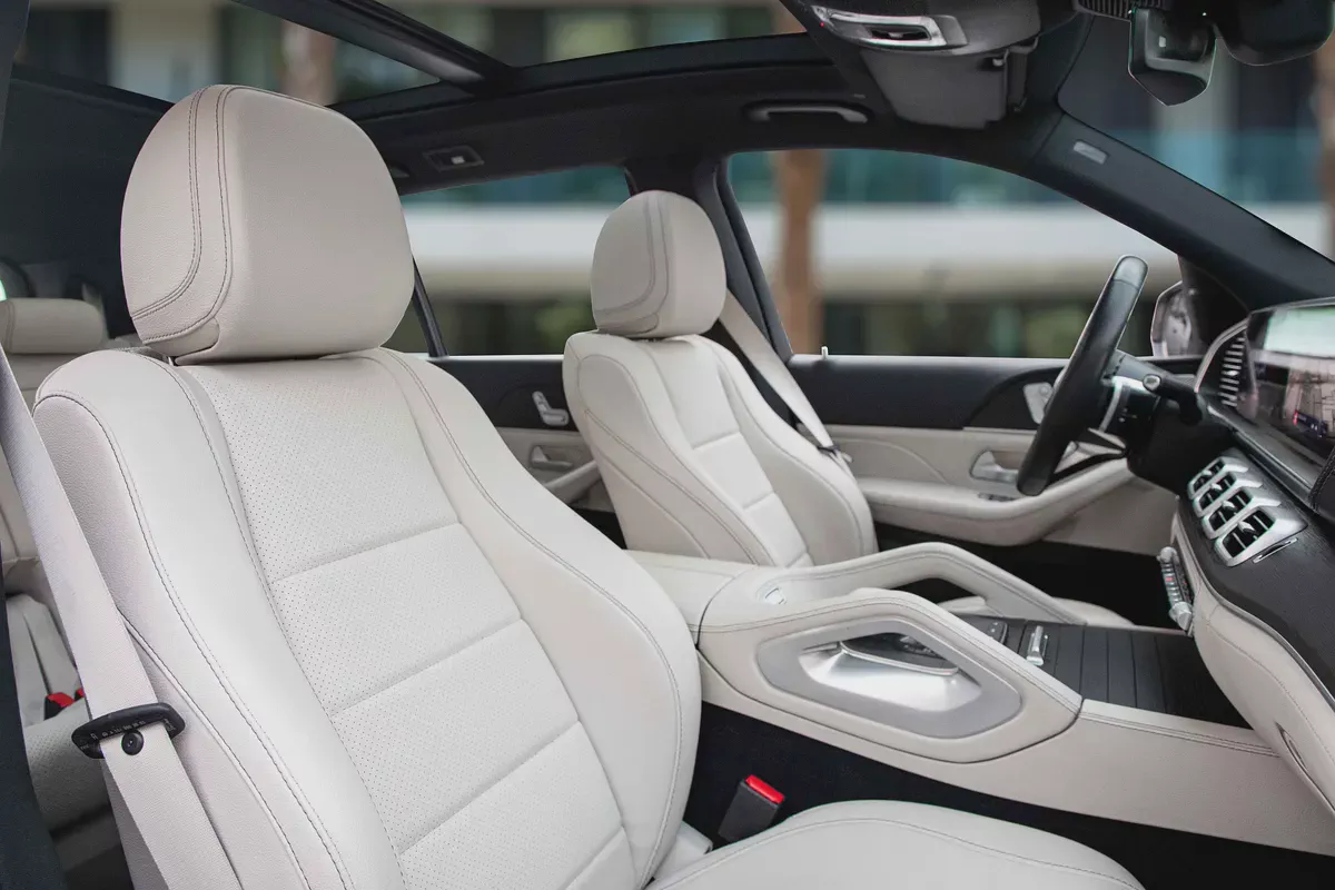6,561 P.M |  GLS 450 AMG | 0% Downpayment | 2029 WARRANTY/SERVICE!-11-11