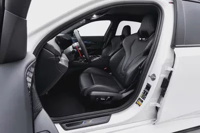 BMW M5 Competition 2025 l Original Paint l AED 8,812 / Monthly-8