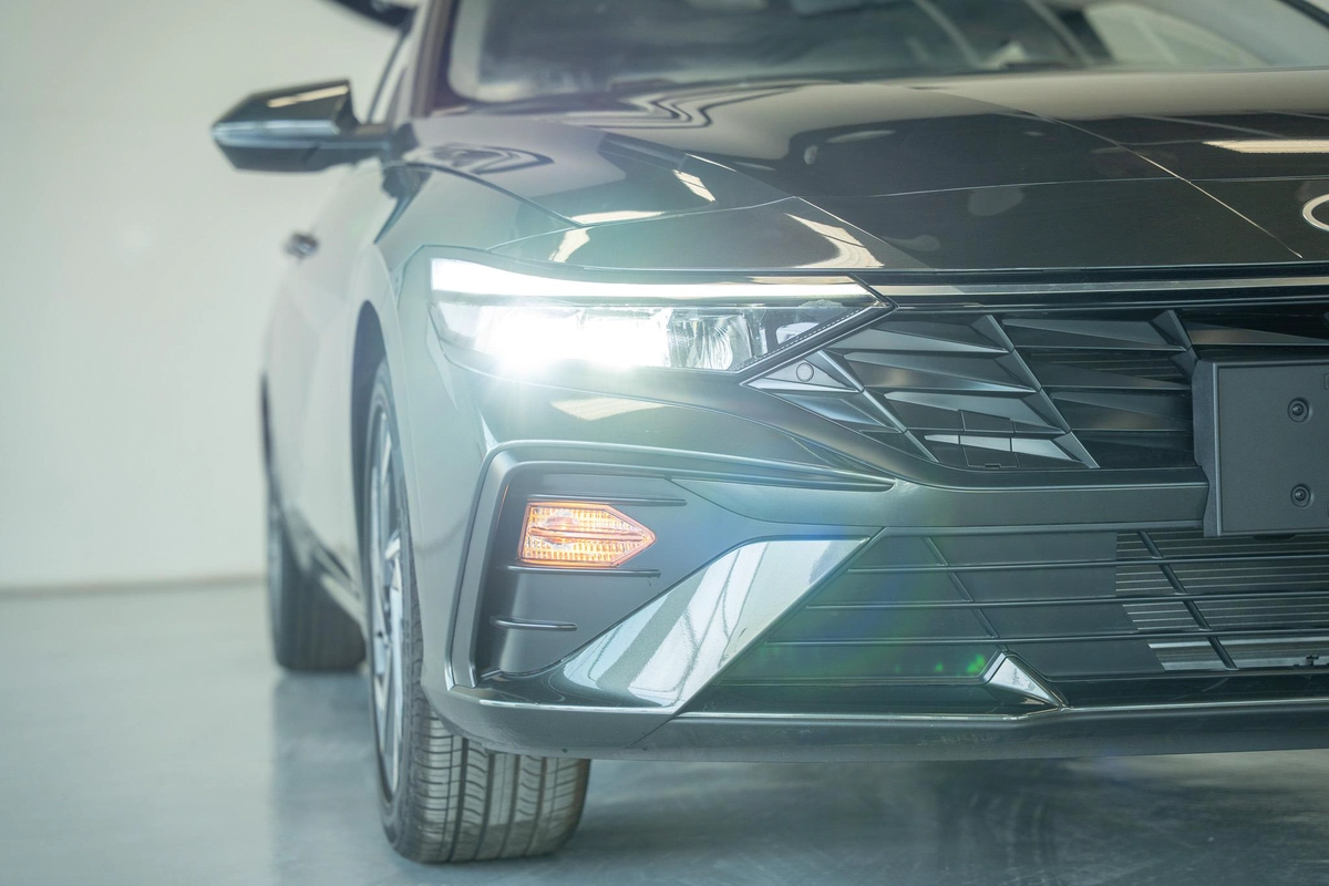 HYUNDAI ELANTRA 1.5 CHINESE SPECS 2025 MODEL FULL OPTION-23-23