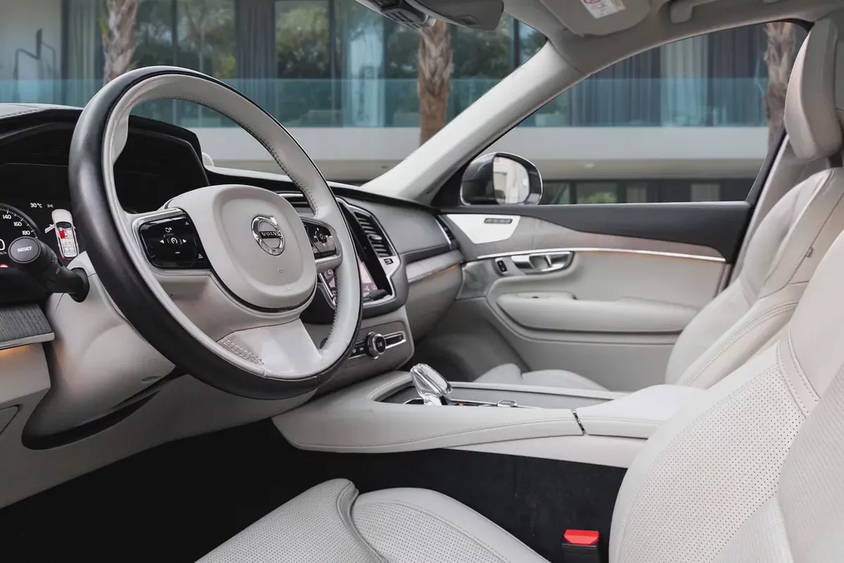 2,742 P.M |  XC90 B6 R-DESIGN | 0% Downpayment | FULL OPTION | Excellent Condition!-8-8