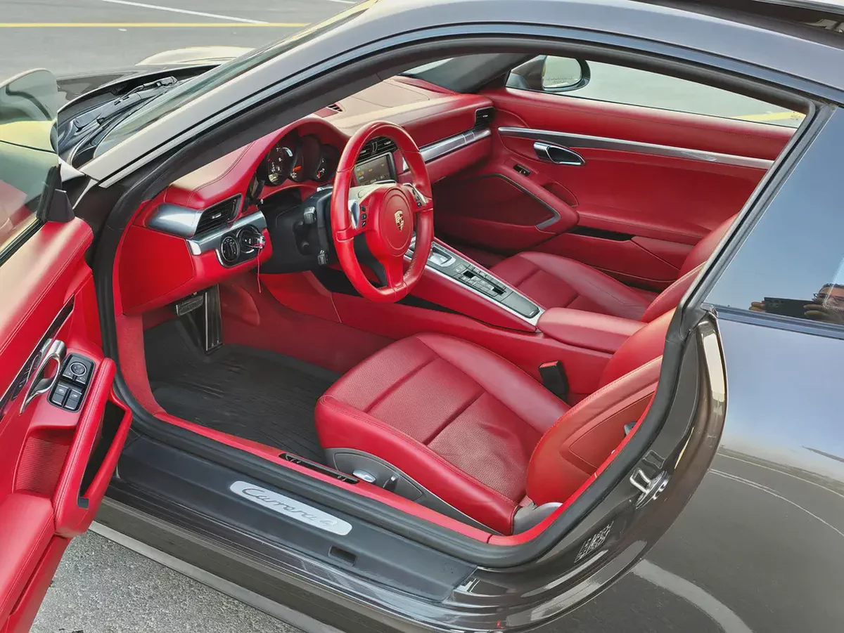 Carrera. 911.4GCc-9-9