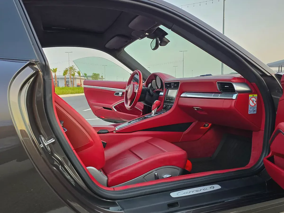 Carrera. 911.4GCc-15-15