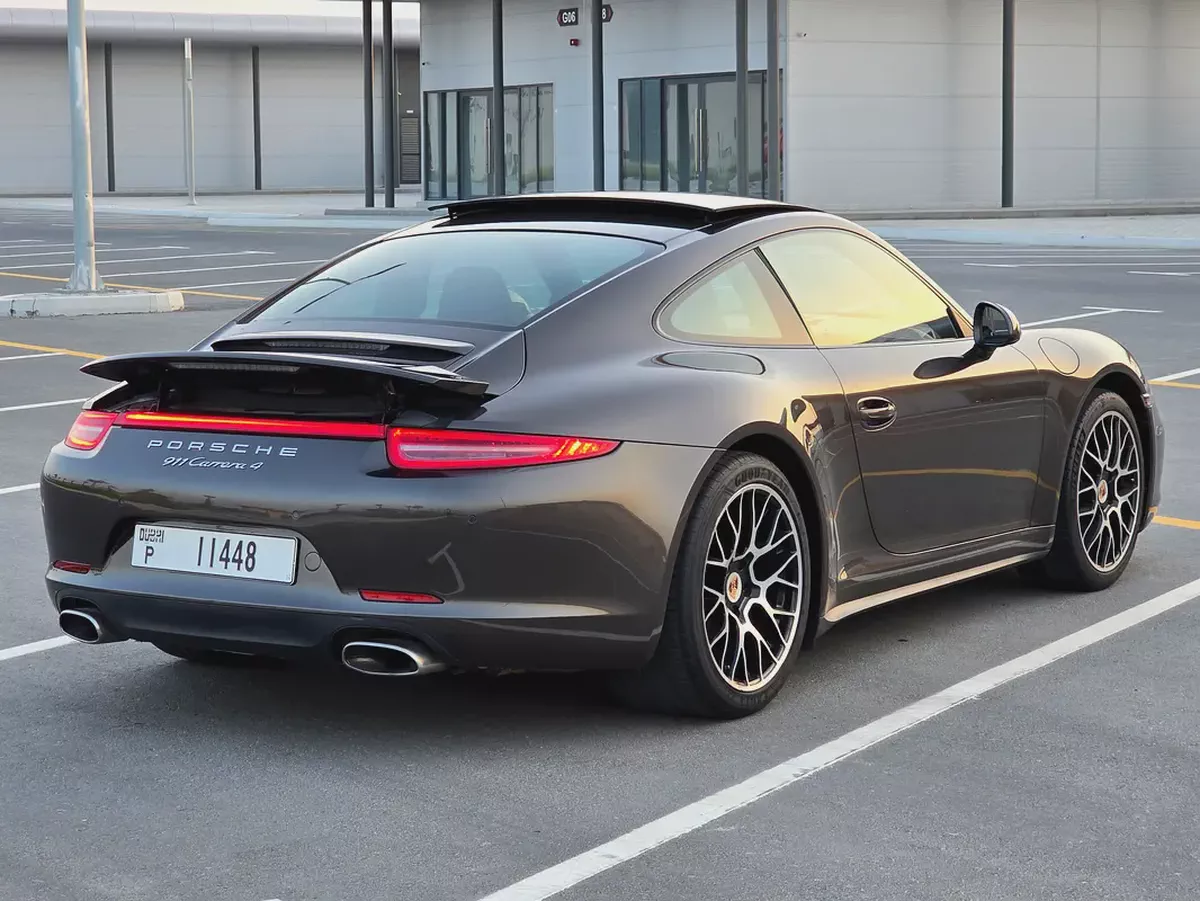 Carrera. 911.4GCc-3-3