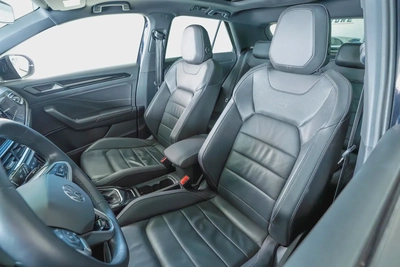 Volkswagen T-ROC R Line -GCC-Al Nabooda Warranty Until 12/2027  Service Contract Until 12/2028-14