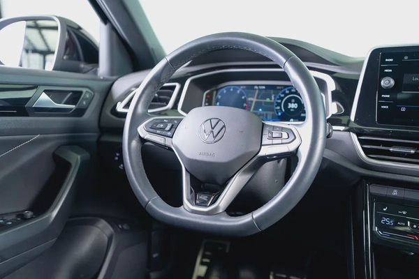 Volkswagen T-ROC R Line -GCC-Al Nabooda Warranty Until 12/2027  Service Contract Until 12/2028