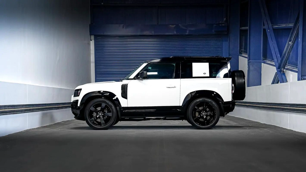 Land Rover Defender Other-4-4
