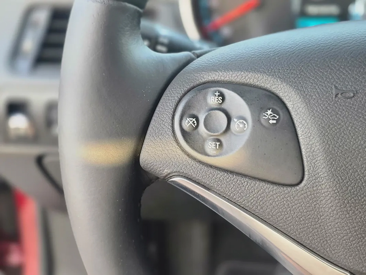 Chevrolet Impala LTZ 2016 GCC Specs-15-15