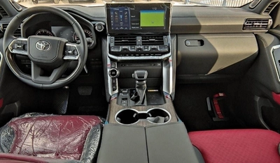 Toyota Land Cruiser VXR LAND CRUISER VXR 3.5L PETROL 2024-8