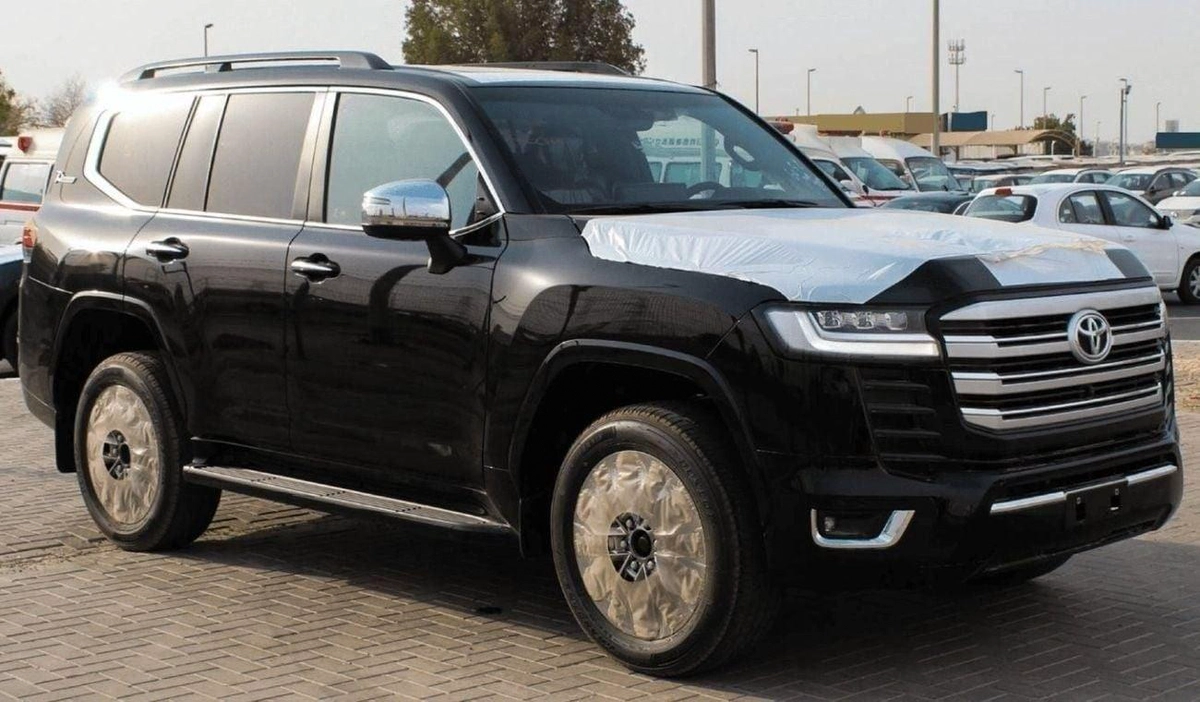 Toyota Land Cruiser VXR LAND CRUISER VXR 3.5L PETROL 2024