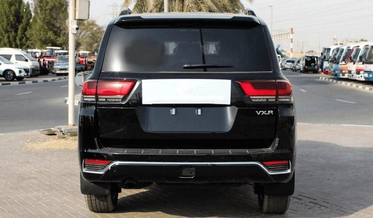 Toyota Land Cruiser VXR LAND CRUISER VXR 3.5L PETROL 2024-5-0