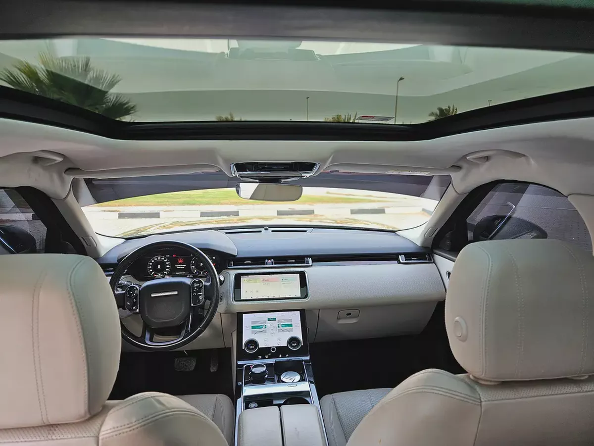 Range Rover Velar P250 S 2018 | GCC Specs Premium Condition Luxury Low KM SUV With Bank Finance-10-10