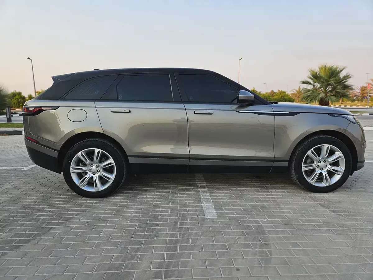 Range Rover Velar P250 S 2018 | GCC Specs Premium Condition Luxury Low KM SUV With Bank Finance-17-17