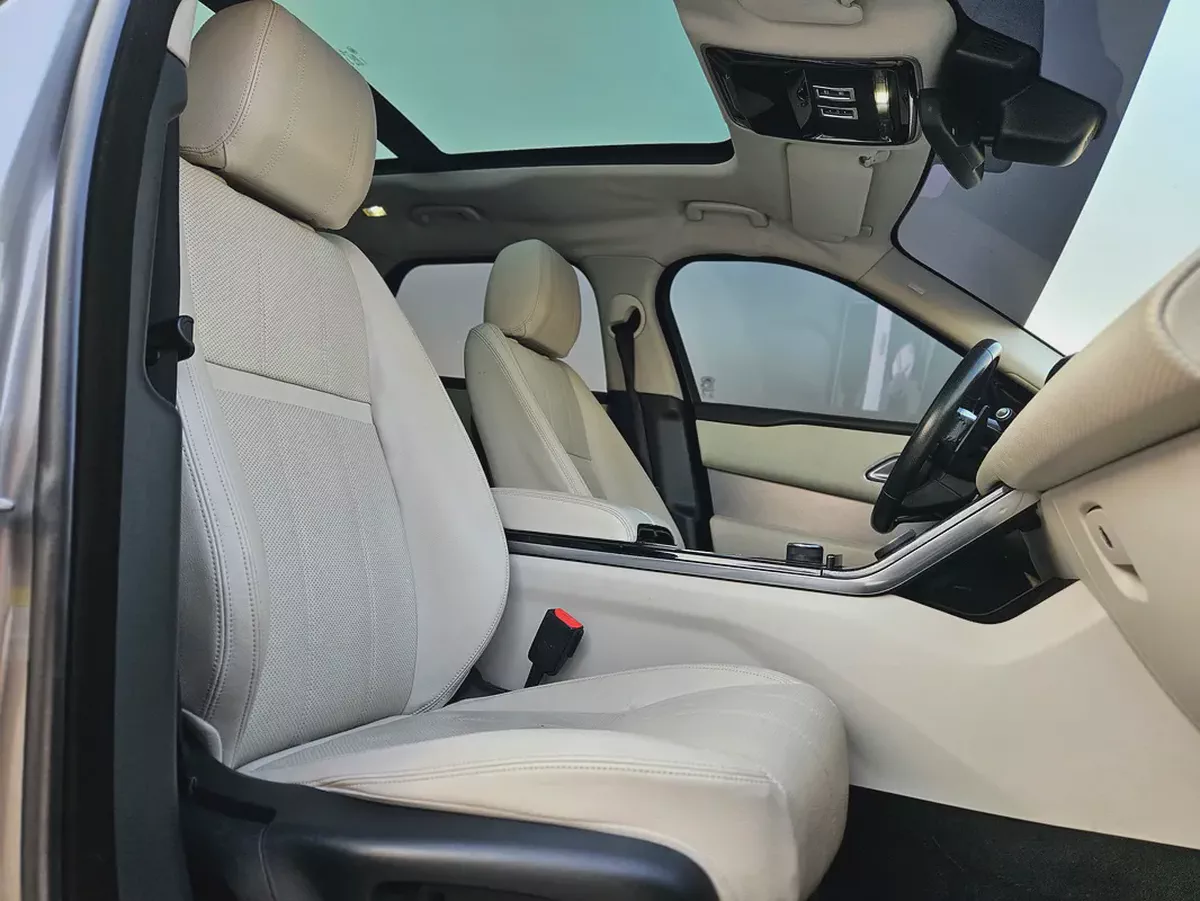 Range Rover Velar P250 S 2018 | GCC Specs Premium Condition Luxury Low KM SUV With Bank Finance-7-7