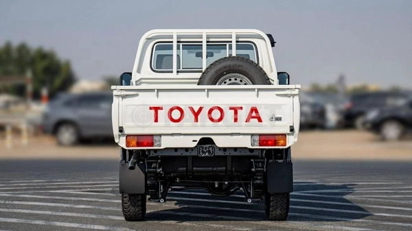 Toyota Land Cruiser Pick Up LC79 4.2L RHD V6 DIESEL 2024