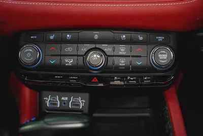 2024 - Dodge Durango SRT8 392 Edition - V8 with warranty-17