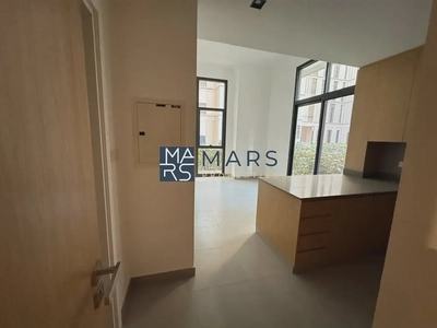 | BRAND NEW | SPACIOUS 1 BEDROOM WITH BALCONY | PRIME LOCATION |-10