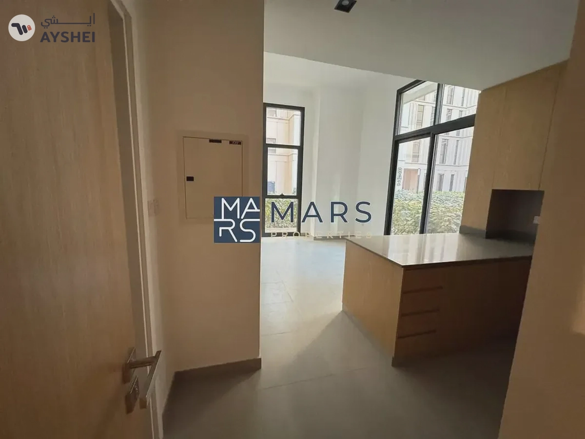 | BRAND NEW | SPACIOUS 1 BEDROOM WITH BALCONY | PRIME LOCATION |-10-10