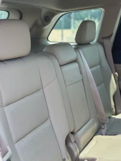 Full Agency Service History | Original Paint | Jeep Grand Cherokee Limited | GCC Specs-13