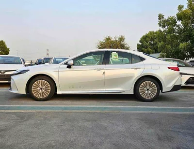 Toyota Camry LE / 2.5L V4 PETROL / PUSH START / DVD CAMERA / SUNROOF (CODE # CPTLE)-2