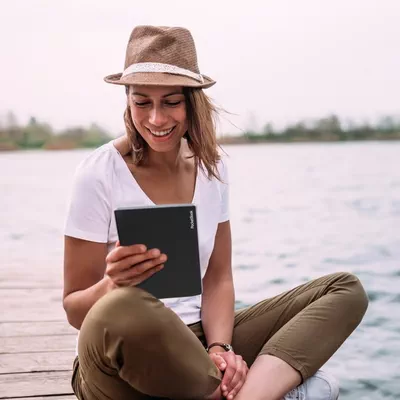 PocketBook InkPad 4 | Eye-Friendly Audio & E-Book Reader Large 7.8ʺ E-Ink Display Anti-Scratch Protection Text-to-Speech Function Bluetooth Built-in Speaker SMARTlight IPX8 Waterproof - Stardust Silver-6