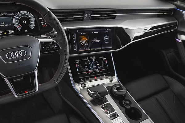 4,224 AED / 60 month | 0% DP | 2024 Audi A6 Avant 40 TFSI / Audi Warranty and Service Contract