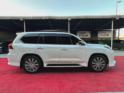 2016 Lexus LX570 GCC Specs Full Option 5.7L V8 4WD Hydraulic Suspension 360 Camera Navigation-3