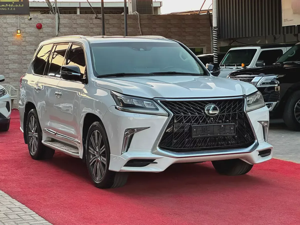 2016 Lexus LX570 GCC Specs Full Option 5.7L V8 4WD Hydraulic Suspension 360 Camera Navigation-2-2
