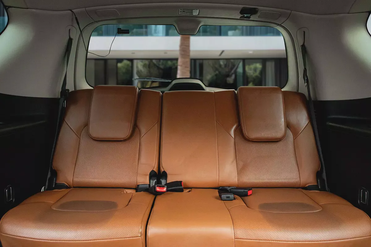 2,840 P.M |  QX80 Sensory Plus | 0% Downpayment | Low Km | Under Warranty-12-12