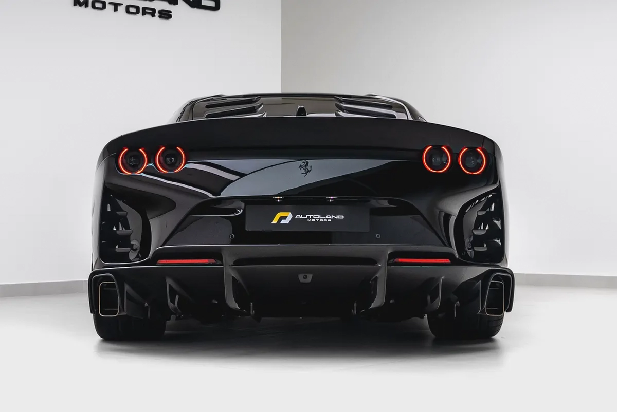 2023 FERRARI 812 COMPETZIONE.-4-4