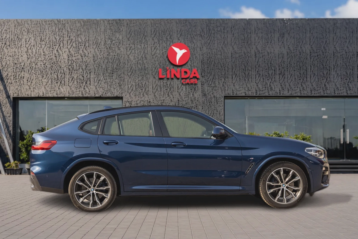 BMW X4 30 2021-8-8
