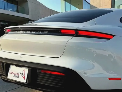 AED 3,030 P.M | 0% DOWN PAYMENT | PORSCHE TAYCAN | EV | 2022-9